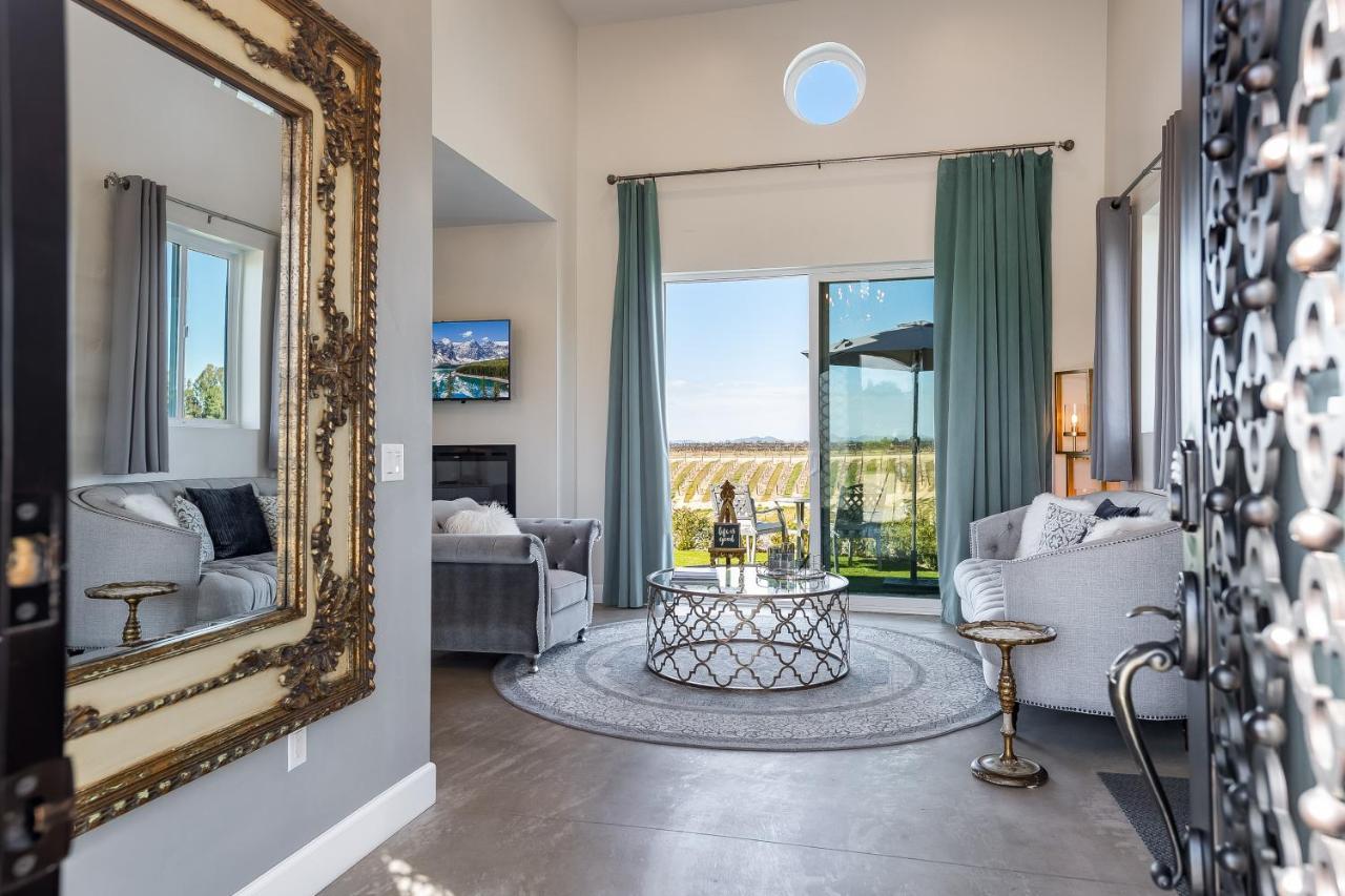 Domaine Chardonnay Bed & Breakfast Temecula Luaran gambar